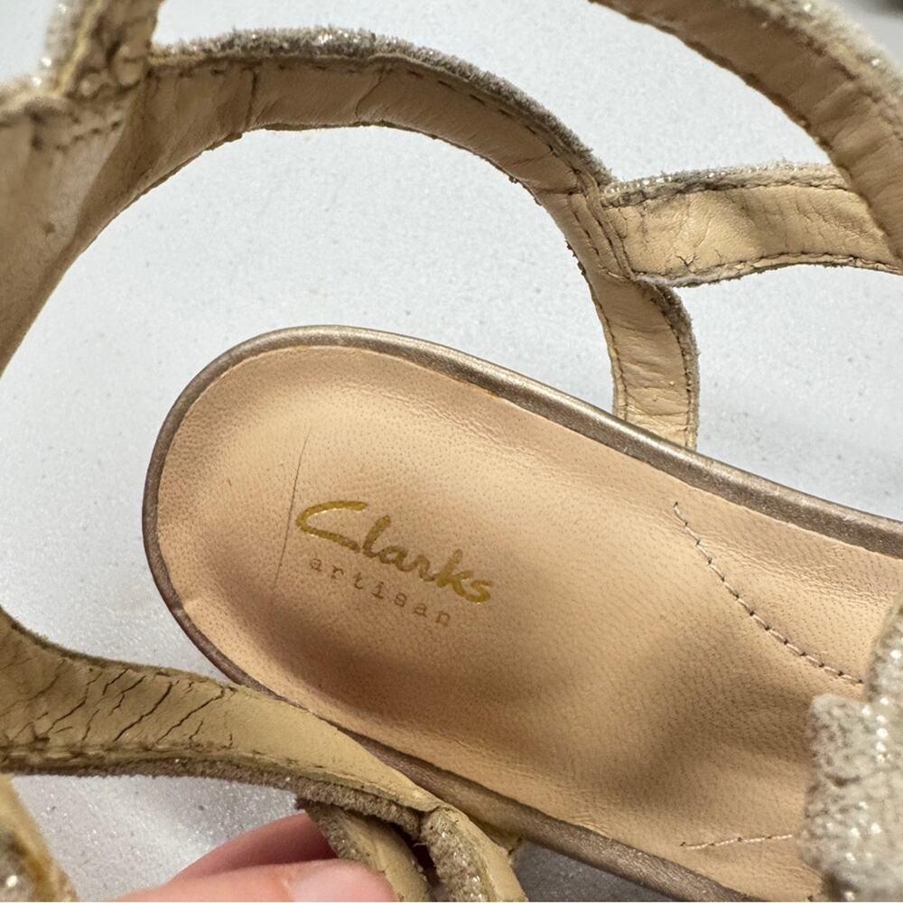 Clarks Gold Leather Strappy Mini Wedge Sandals Womens 7 Beachy Casual Comfort - Picture 6 of 8
